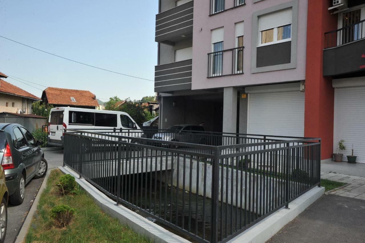 Apartment Exclusive Ужице Екстер'єр фото