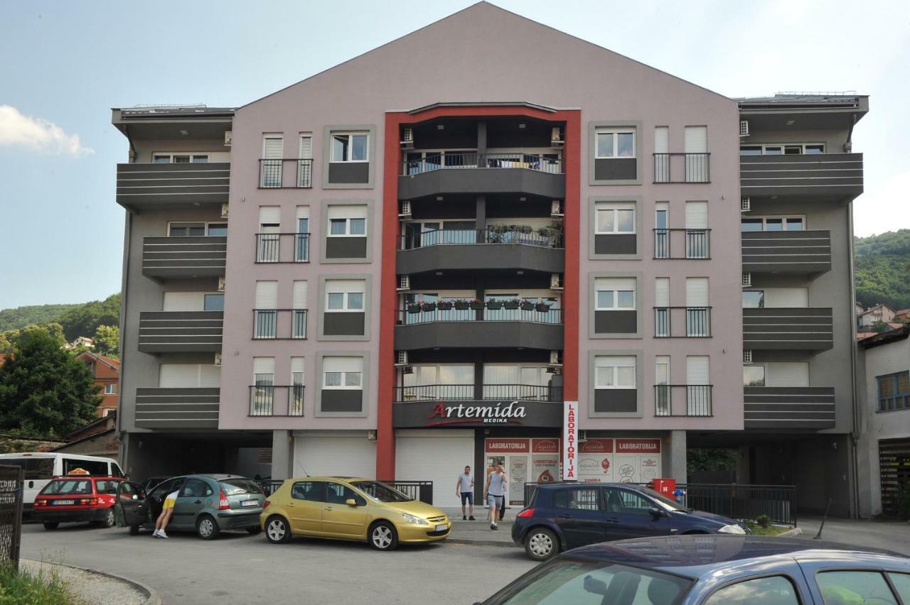 Apartment Exclusive Ужице Екстер'єр фото
